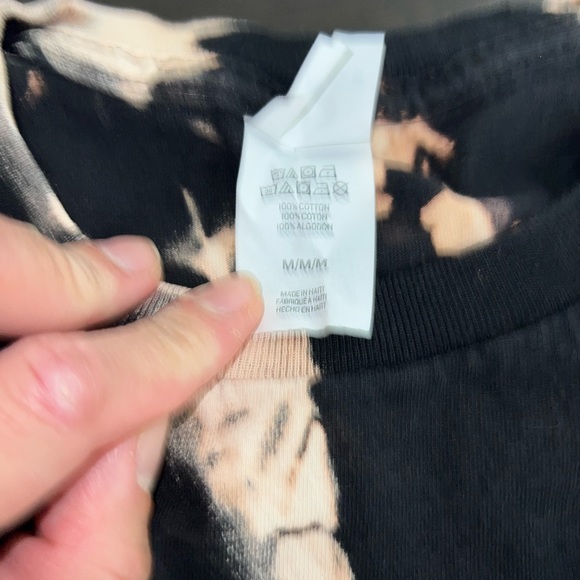 Repurposed bleached tee Winnipeg Jets Hockey - Picture 3 of 7